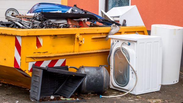 Basement Junk Removal in Canonsburg